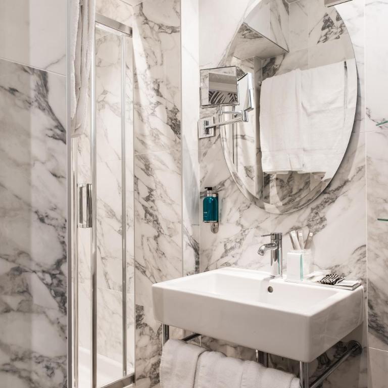 Hôtel Jardin Le Bréa - Chambre Triple Supérieure - 3