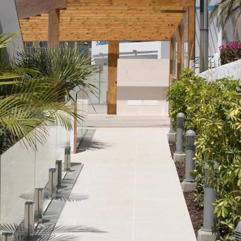 Las Tejas - Apartment with Sea View - 24