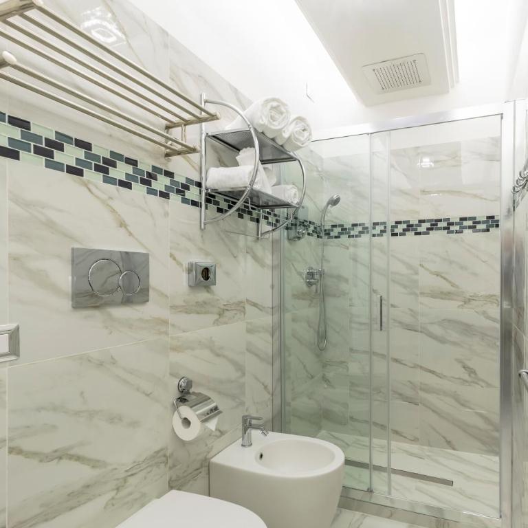 THE ONE Boutique Hotel & Private SPA Roma - Deluxe Double Room - 22