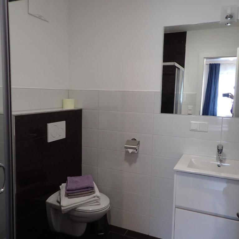 Gasthof zum Postwirt - Doppel- oder Zweibettzimmer - 3