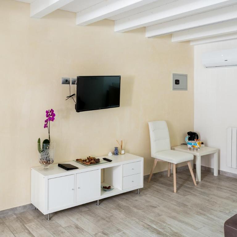 Scuto Home - Loft - 9