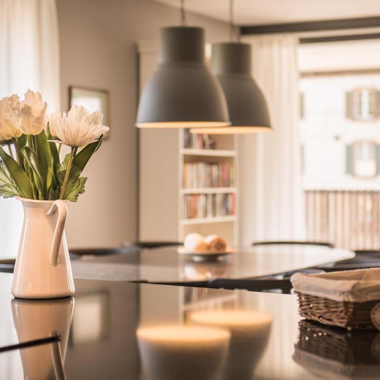 Independance First - Four-Bedroom Luxury Apartment - 8