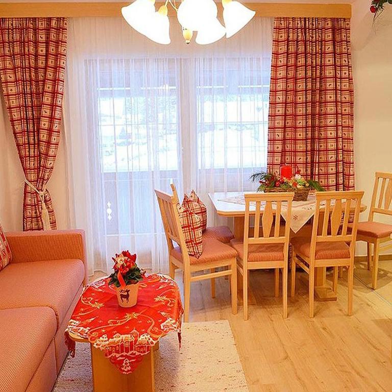 Haus Bergkristall - Apartment mit 2 Schlafzimmern und Balkon - 1
