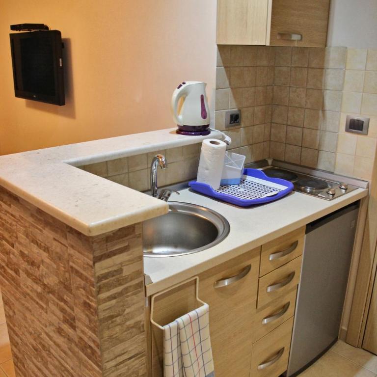 Vila Jadranka Apartments - Apartment with Sea View - 8