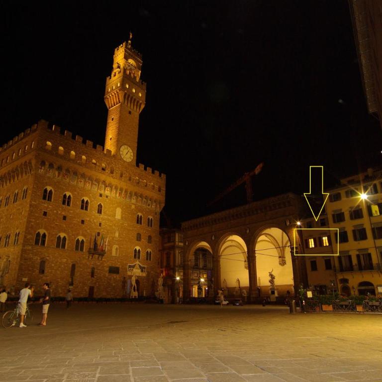 Piazza Signoria 1, apartment - Appartamento - 1