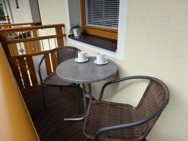 Gästehaus Eder - Apartment mit Balkon - 3