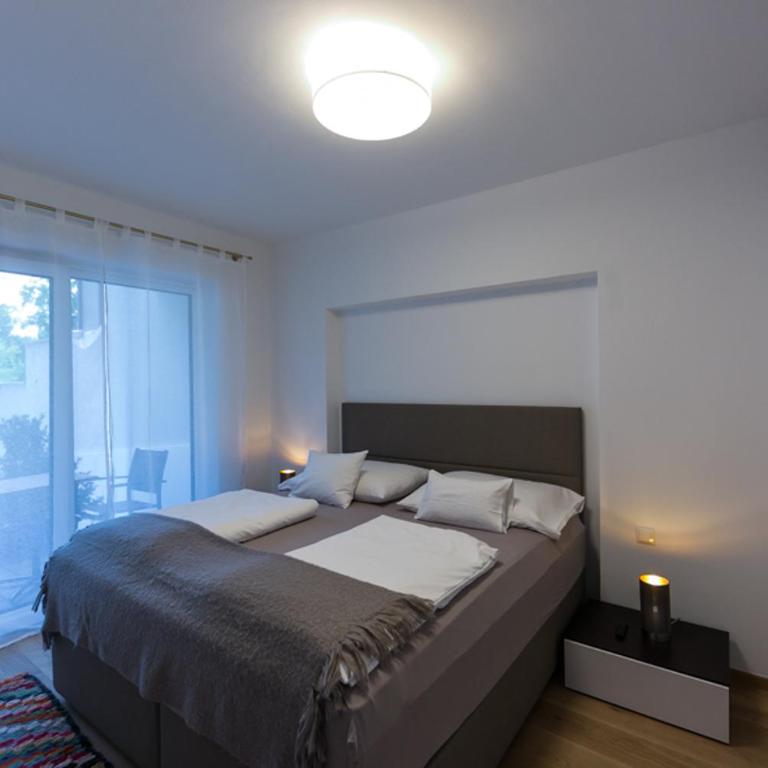 Parksuites Apartments Graz - Apartment with Terrace - Ground Floor and Air-Conditioning - 1 - 10
