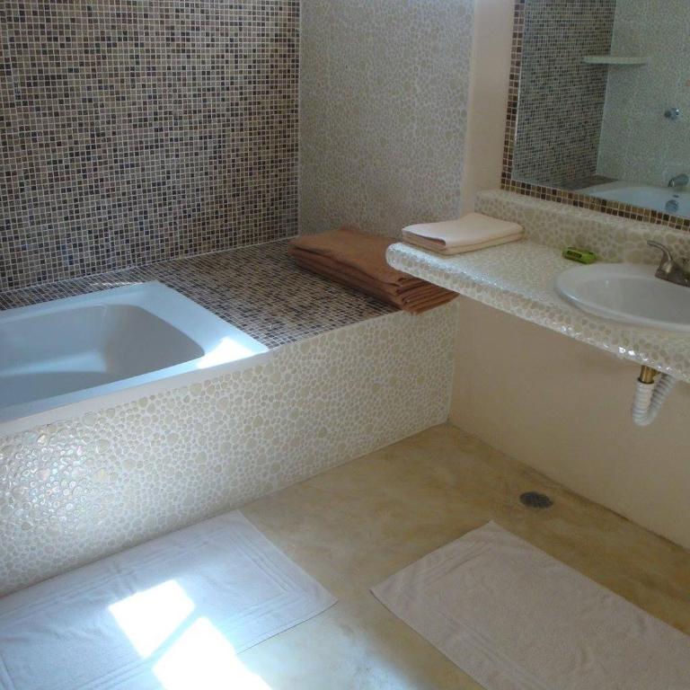 Casa de las Olas Surf & Beach Club - Habitación Doble grande - 2 camas - 3