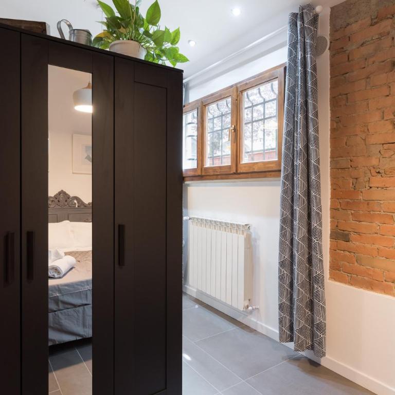 Palazzo Della Nave - Deluxe One-Bedroom Apartment with Garden View - 9