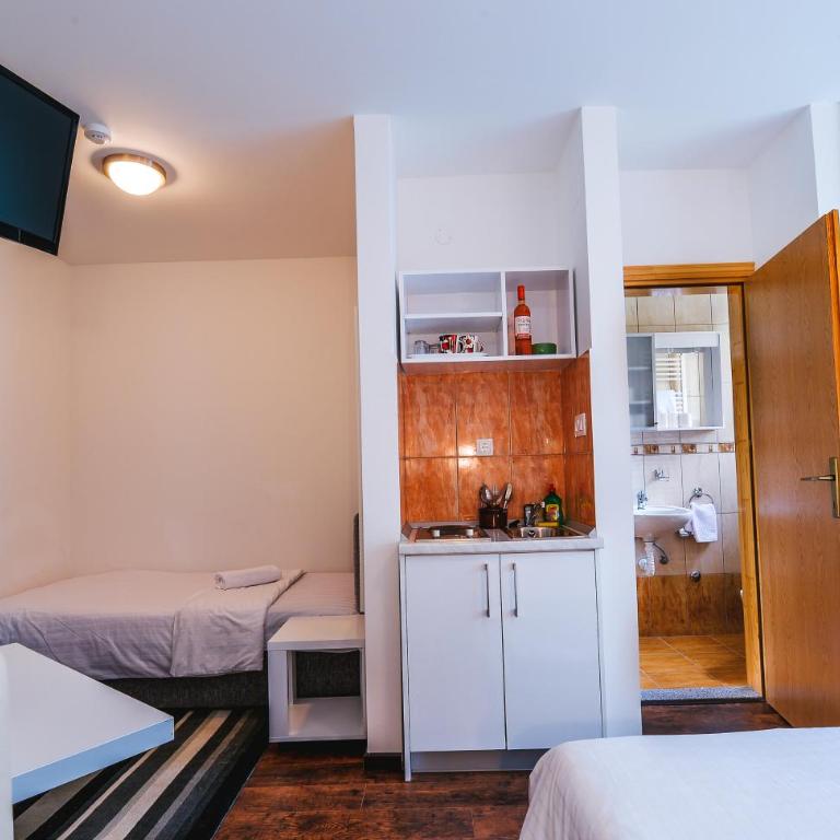 Villa Marija - Studio (3 Odrasle Osobe + 1 Dete) - 8