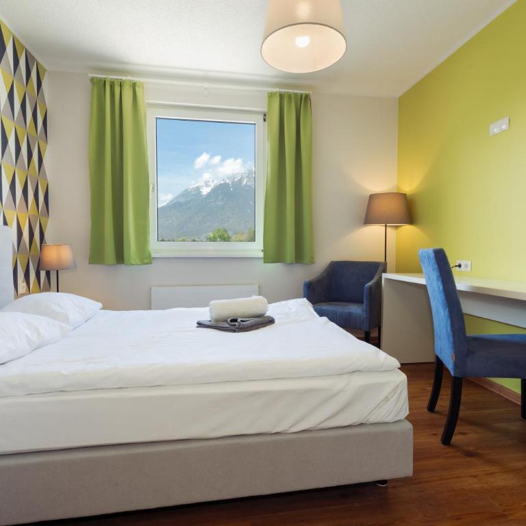 Hostel Marmota - Doppelzimmer mit Bergblick - 2