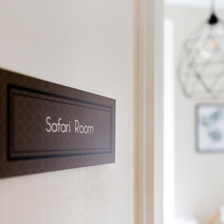 A+ Bed and Breakfast - Deluxe Room - 7
