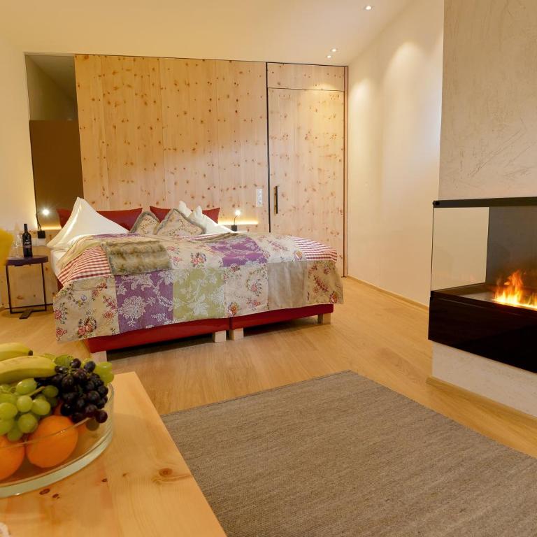 Alpin Family Resort Seetal - Familienzimmer mit Balkon - 3