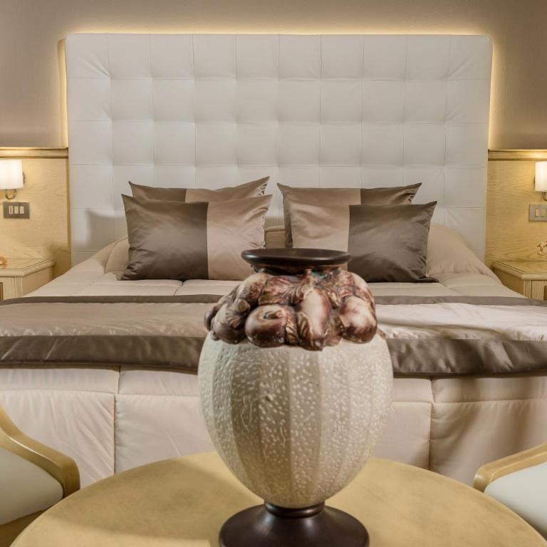 Luxor e Cairo The Beach Resort - Junior Suite con Vista Mare Parziale e Accesso Spa - 8