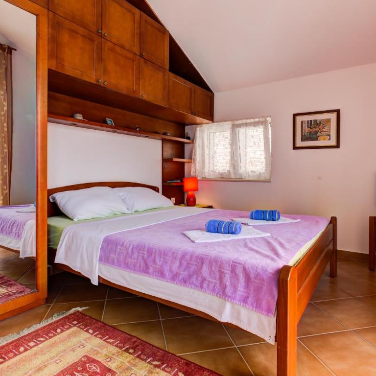 Sea Line Apartments - Two-Bedroom Apartment - 2