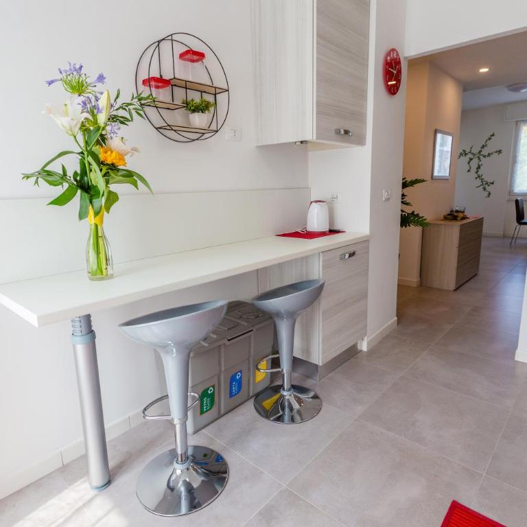 GuestHost - Milano Business Balcony Flat - Appartamento - 12