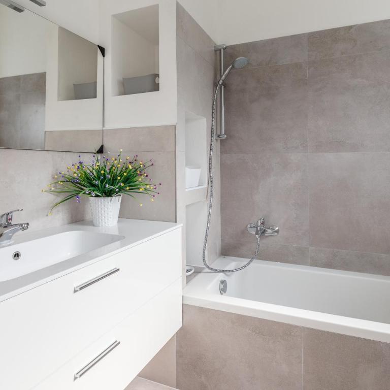 GuestHost - Milano Business Balcony Flat - Appartamento - 32