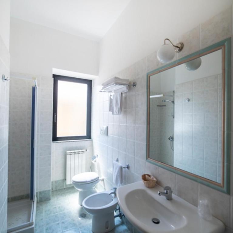 Hotel Italia & Lombardi - Standard Double Room - 4