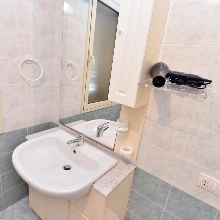 IzzHome Regina Margherita - Appartamento - Piano Terra - 8