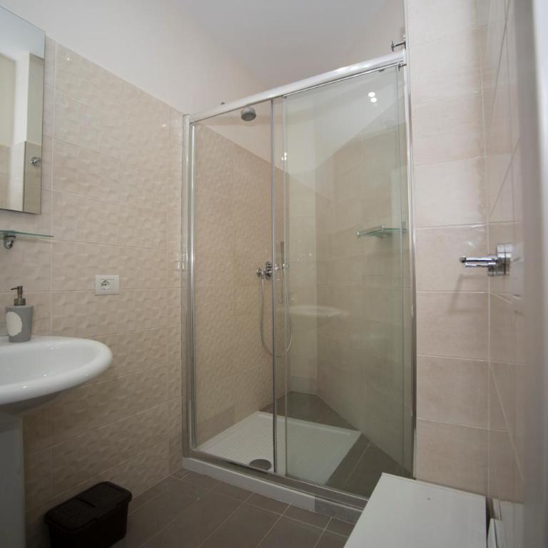 B&B Villa Gaudium - Camera Quadrupla con Bagno Privato - 6