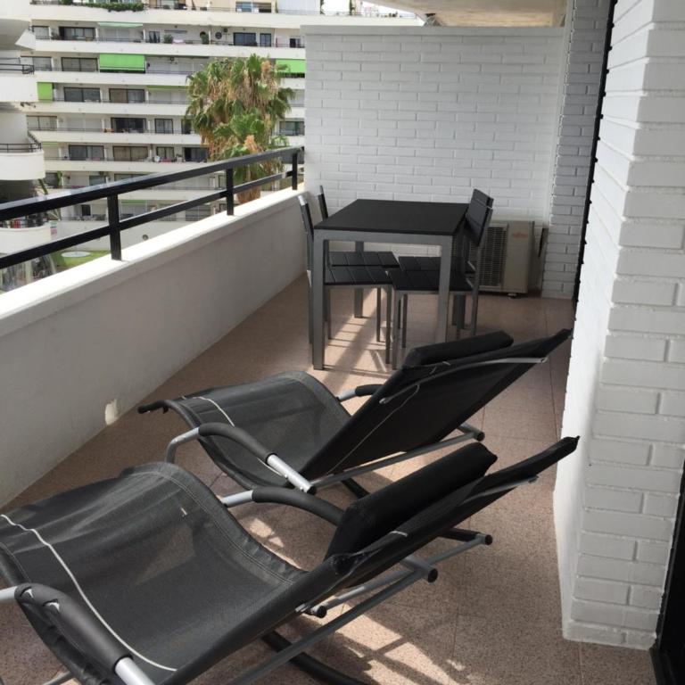 Bonito y Acogedor Apartamento con fibra - Apartamento con vistas a la piscina - 24