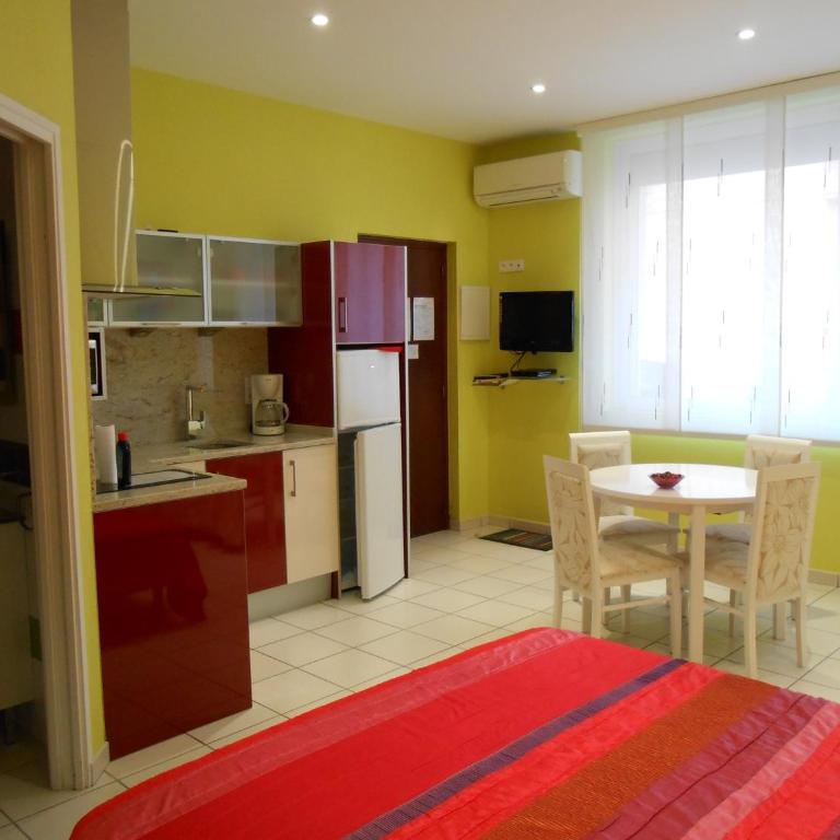 Les Mimosas - Studio-Apartment - 6