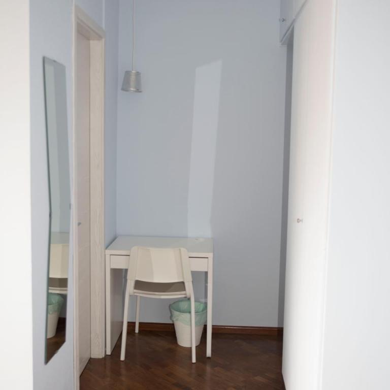 Antico Mercato - Double Room with Balcony - 5