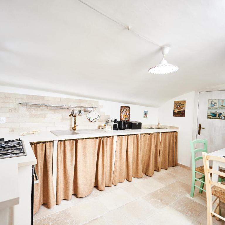 EQUORUM 13 - Ostuni Centro - Casa Vacanze - 25
