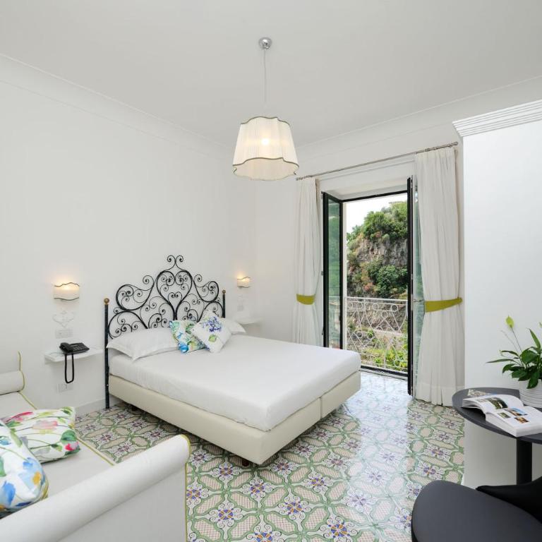 Villa Guarracino Amalfi - Camera Matrimoniale con Vasca Idromassaggio - 9