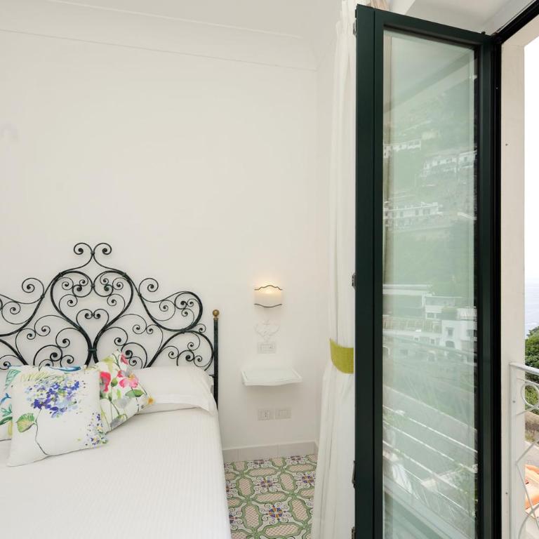 Villa Guarracino Amalfi - Camera Matrimoniale con Vasca Idromassaggio - 7