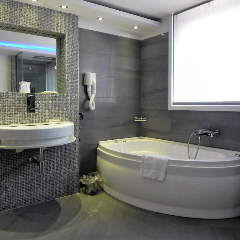 Cristal Hotel Palermo - Suite Standard - 1
