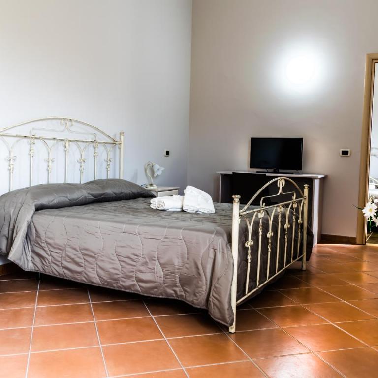 Villa Big Rooms - Camera Familiare Deluxe - 8