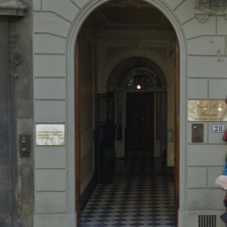 Cavour 28 - Appartamento con 2 Camere da Letto - 14
