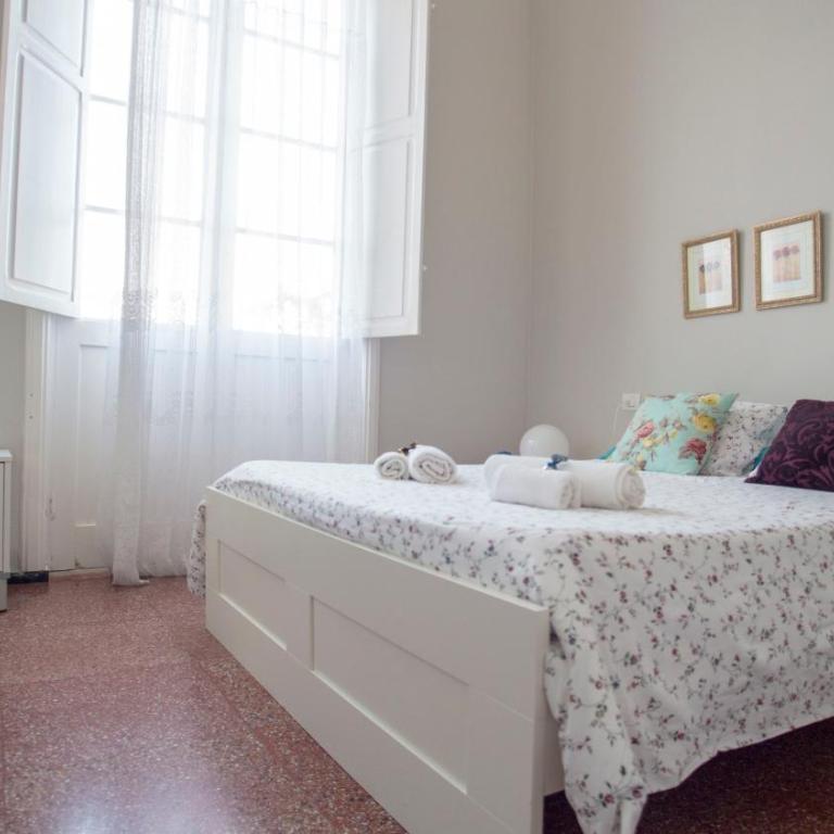 Casa Kilig - Habitación Doble Estándar con baño compartido - 1