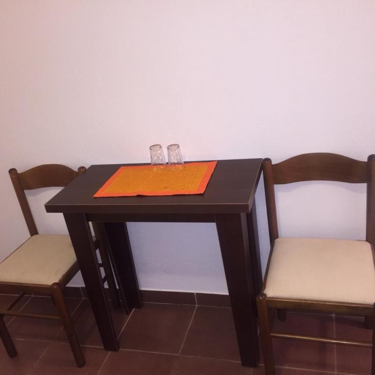 Guesthouse Marko - Double Room - 8