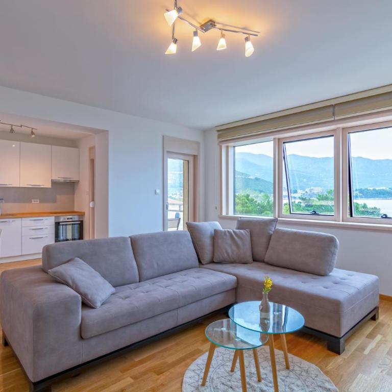 Luxury Seaside Apartments - Apartman sa Pogledom na More - 1