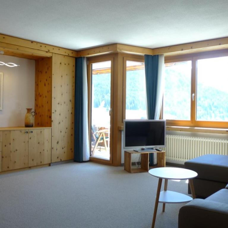 Spectacular View & Central Location in Davos - Apartment - 8
