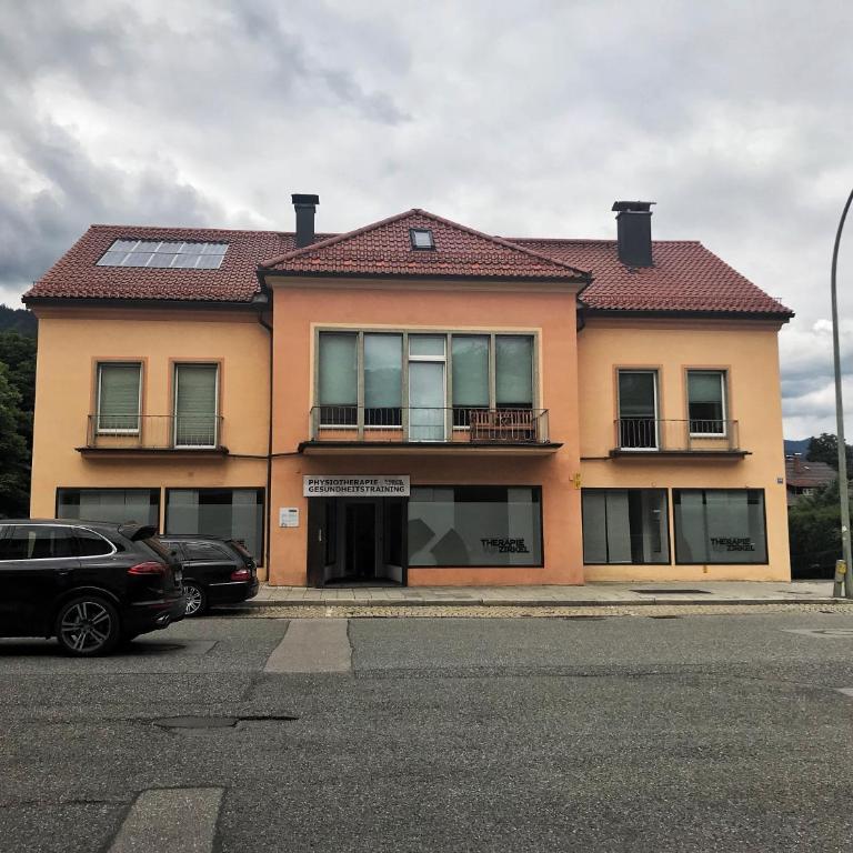 Golden GaPa Central Large Family Apartment 24 - Apartment - 53
