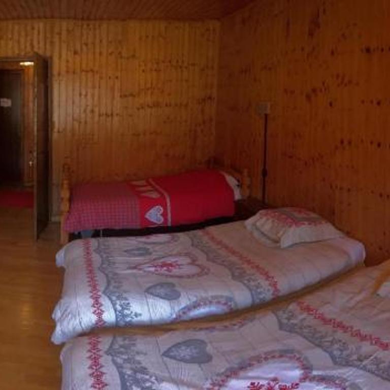 La Chicholiere - Quadruple Room with Mountain View - 2
