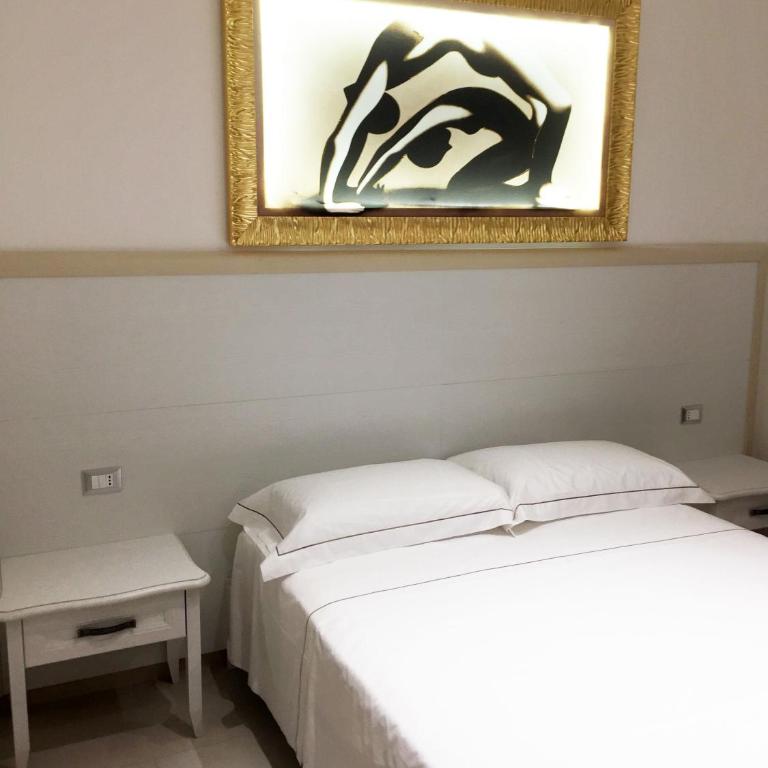 B&B Bella Costa - lungomare Porto Cesareo - Camera Matrimoniale Deluxe con Vista Mare Laterale - 16