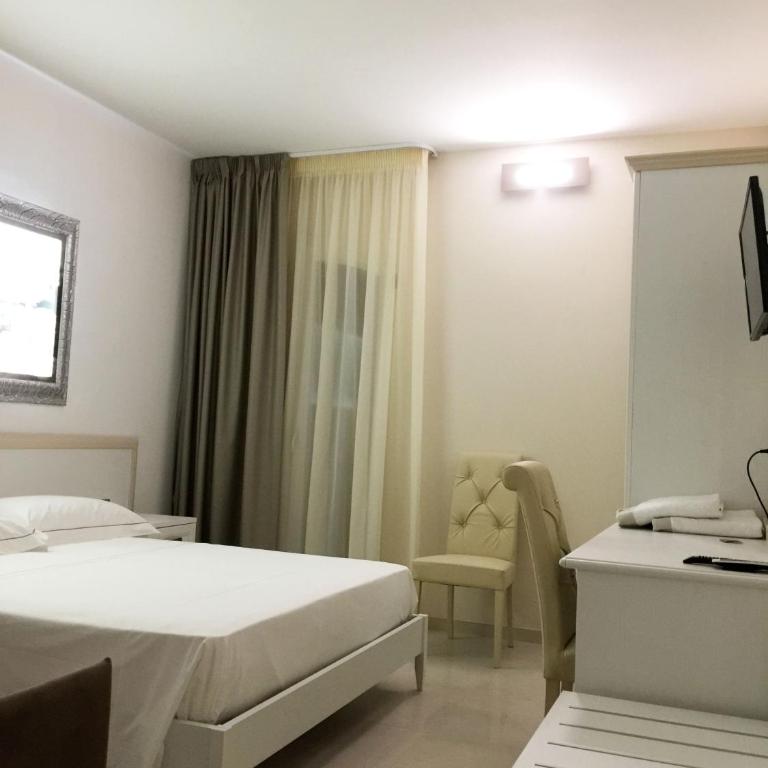 B&B Bella Costa - lungomare Porto Cesareo - Camera Quadrupla Standard - 16