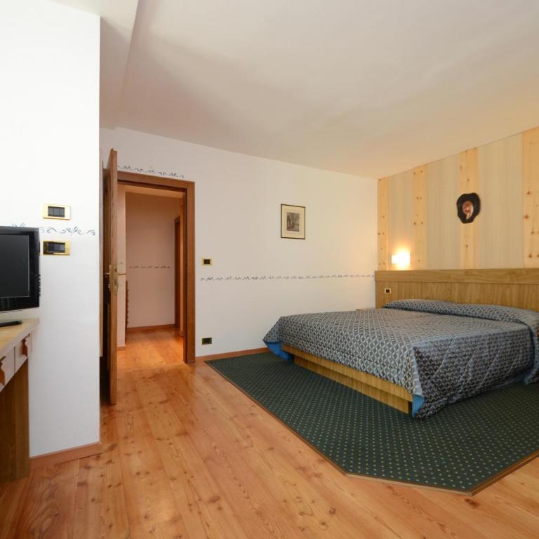 Hotel La Soldanella - Camera Tripla Standard - 5