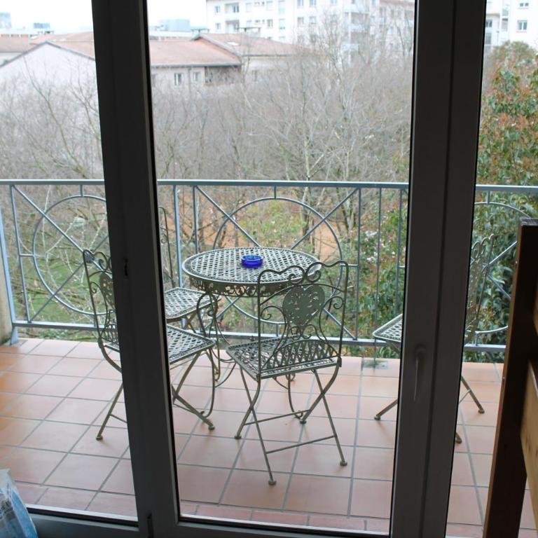 La Petite Auberge de Saint-Sernin - Lit dans Dortoir pour Femmes de 4 Lits - 1