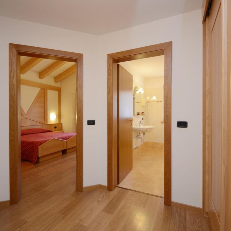 Hotel La Soldanella - Camera Quadrupla Superior - 5