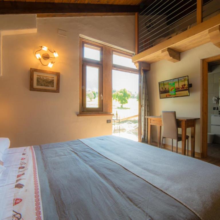VillAmour Boutique Hotel & SPA - Camera Familiare con Vista Montagna - 8