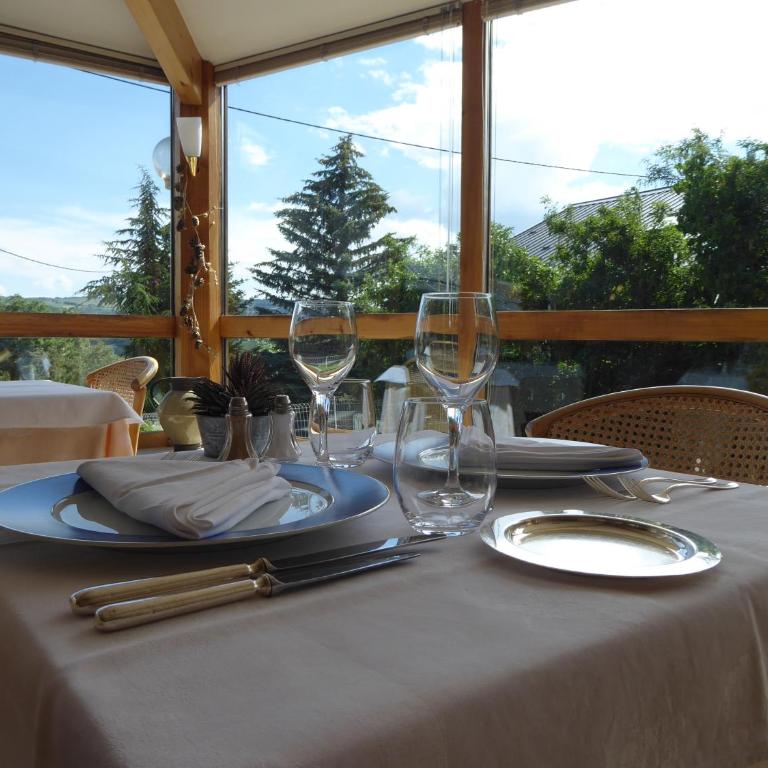 Hotel Les Chenets - Chambre Lits Jumeaux avec Balcon - 5