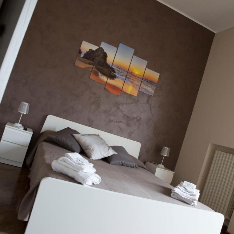Antico Mercato - Double Room with Balcony (2 Adults + 1 Child) - 2