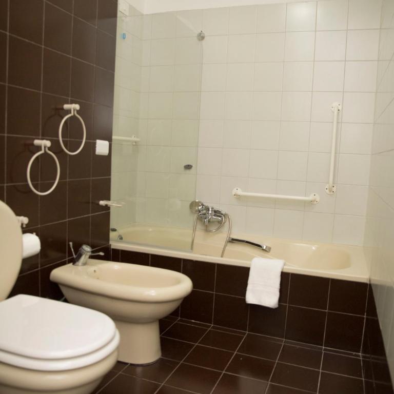 Antico Mercato - Double Room with Balcony (2 Adults + 1 Child) - 5