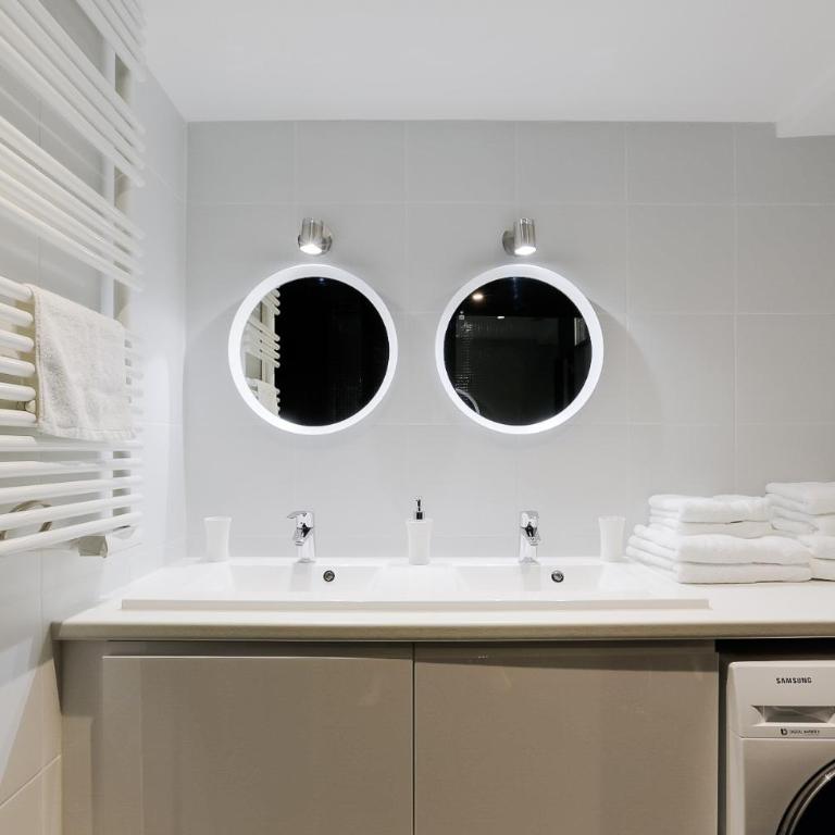 Naeva Feng Shui - Two-Bedroom Apartment - 18