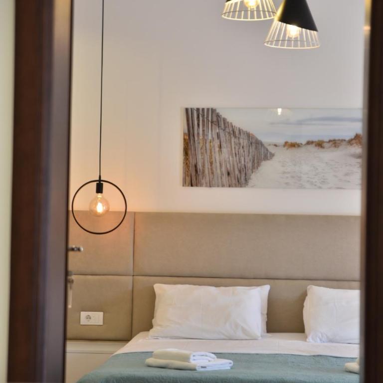Apartments Secret Garden - Two-Bedroom Apartment - 9